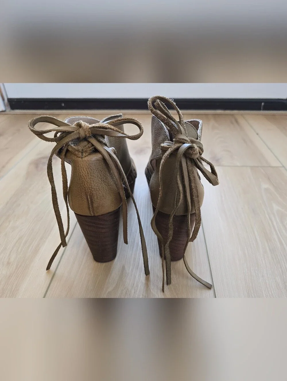 Free People Revolver Open-Toe Wooden Heels Size 36
